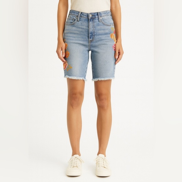 Driftwood - Bermuda Jean Shorts Floral Embroidered W14 L9 - Picture 1 of 8